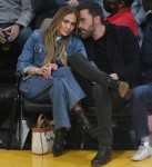 Jennifer Lopez and Ben Affleck get cozy during a courtside date at the Lakers game!