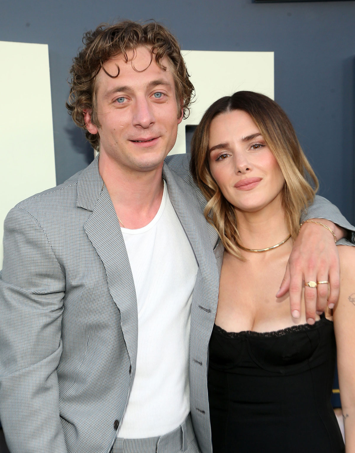 Jeremy Allen White's wife surprised him by calling herself a single mom in a Facebook post.